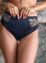 Queen Briefs