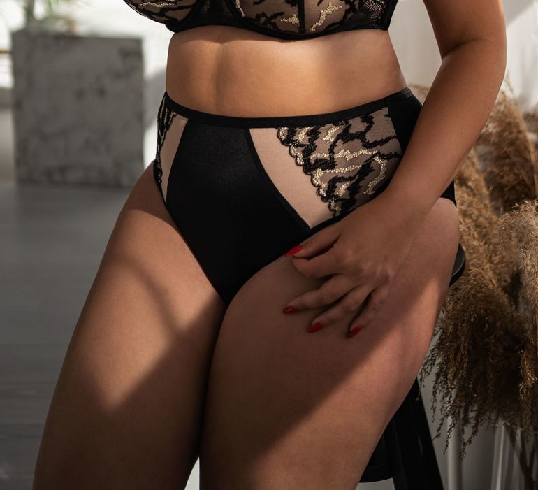 Venus Figi Wysoki Stan