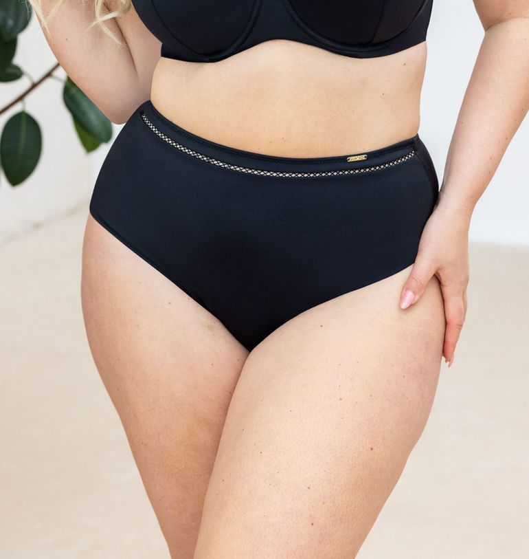 Solar Briefs High Waist
