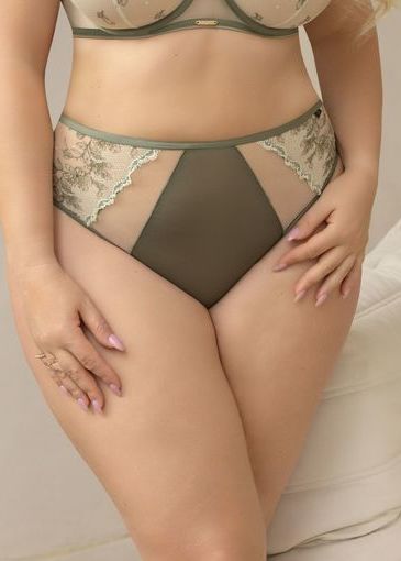 Lulu Briefs High Waist